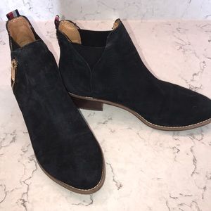 Tommy Hilfiger Black Suede Flat Booties